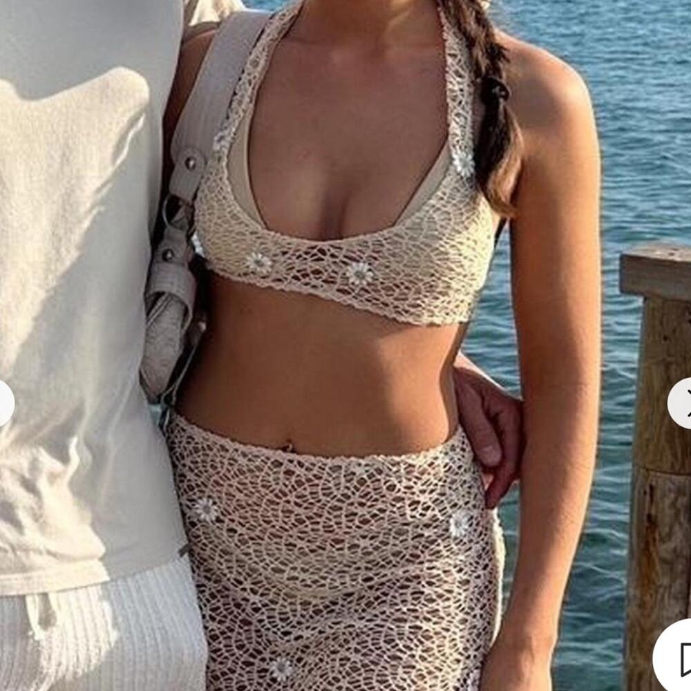NWT NEW White Fox Closer to Me Crochet Daisy Skirt and Top Set Medium